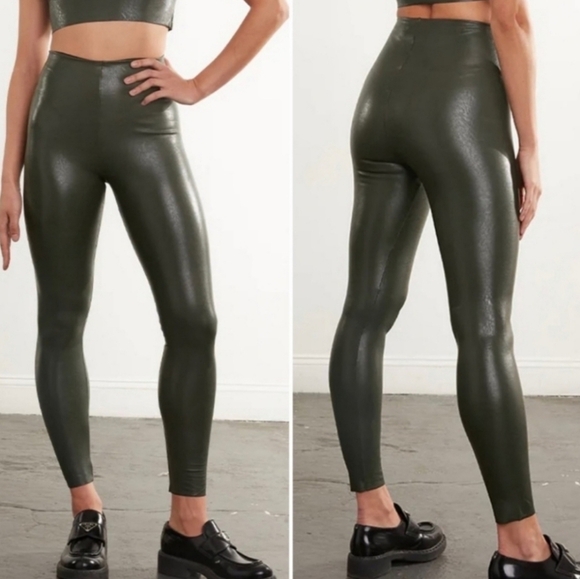 Commando Pants - NWT Commando Black Faux Leather Leggings Size Small
